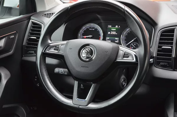 Škoda Karoq 1.6 TDi 85kW DSG STYLE /CANTON - foto 18