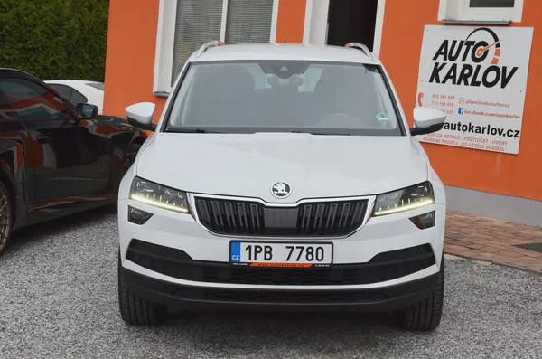 Škoda Karoq 1.6 TDi 85kW DSG STYLE /CANTON - foto 2