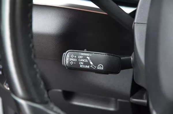 Škoda Karoq 1.6 TDi 85kW DSG STYLE /CANTON - foto 22