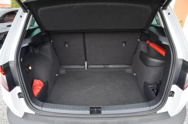 Škoda Karoq 1.6 TDi 85kW DSG STYLE /CANTON - foto 37