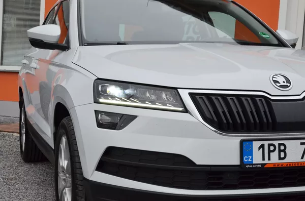 Škoda Karoq 1.6 TDi 85kW DSG STYLE /CANTON - foto 7