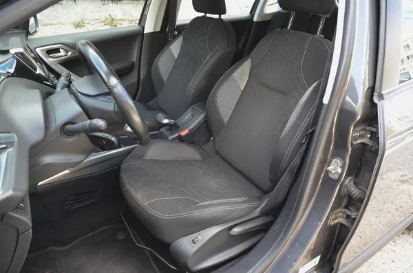 Peugeot 2008 1.2 PT 60kW KLIMA / TAŽNÉ - foto 10