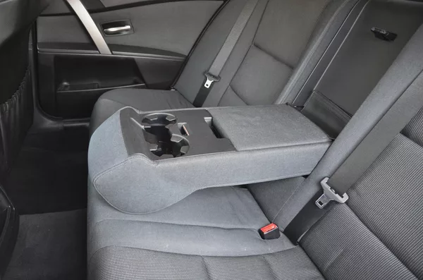 BMW Řada 5 520i 125kW / XENON / STK 04/28 - foto 18