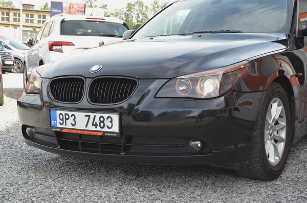 BMW Řada 5 520i 125kW / XENON / STK 04/28 - foto 8