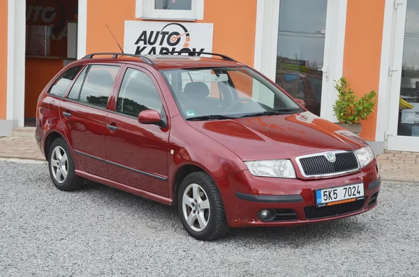Škoda Fabia 1.4i 16V 55kW AMBITION