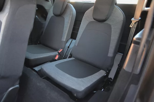Citroën Grand C4 SpaceTourer 1.5 HDi 96kW AUTOMAT / 7 MÍST - foto 14