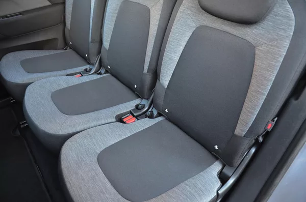 Citroën Grand C4 SpaceTourer 1.5 HDi 96kW AUTOMAT / 7 MÍST - foto 17