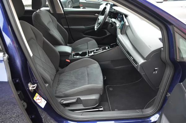 Volkswagen Golf 2.0 TSi 140kW DSG Style iQ-LED - foto 15