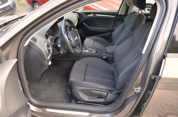 Audi A3 1.4 TFSi 92kW AT / 69tkm 1.MAJ - foto 13
