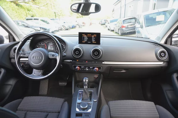 Audi A3 1.4 TFSi 92kW AT / 69tkm 1.MAJ - foto 15