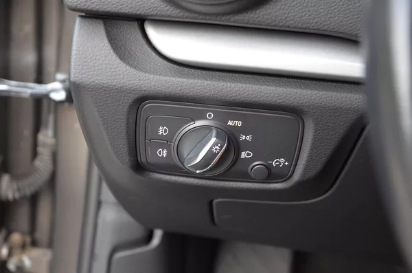 Audi A3 1.4 TFSi 92kW AT / 69tkm 1.MAJ - foto 20