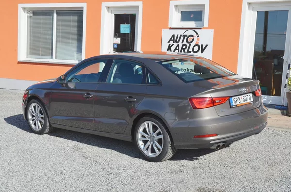 Audi A3 1.4 TFSi 92kW AT / 69tkm 1.MAJ - foto 4