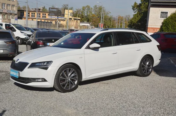 Škoda Superb 2.0 TDi 140kW 4x4 L&K / 1.MAJ. - foto 42