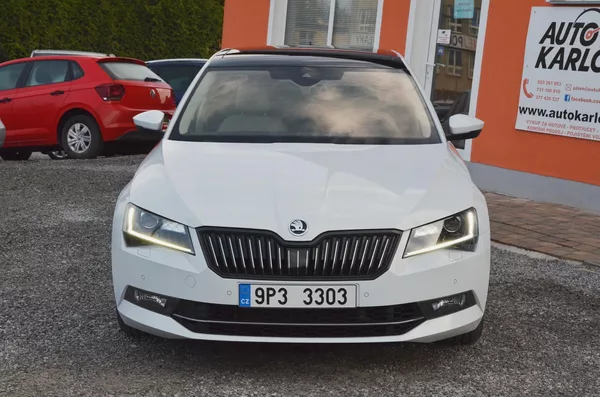 Škoda Superb 2.0 TSi 206kW DSG 4x4 L&K / ČR - foto 2