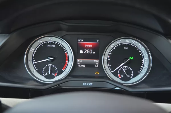 Škoda Superb 2.0 TSi 206kW DSG 4x4 L&K / ČR - foto 30
