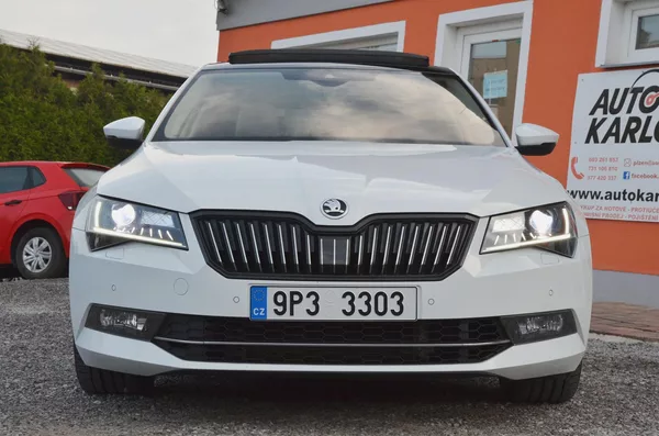Škoda Superb 2.0 TSi 206kW DSG 4x4 L&K / ČR - foto 9