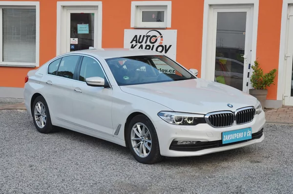 BMW Řada 5 520d xDrive 140kW / ČR