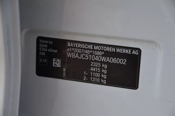 BMW Řada 5 520d xDrive 140kW / ČR - foto 13