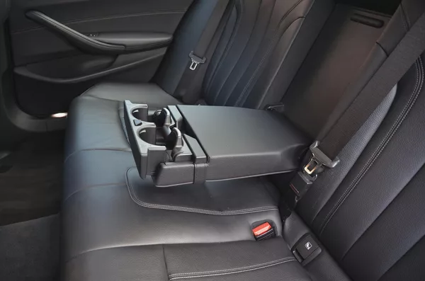 BMW Řada 5 520d xDrive 140kW / ČR - foto 16