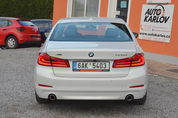 BMW Řada 5 520d xDrive 140kW / ČR - foto 5