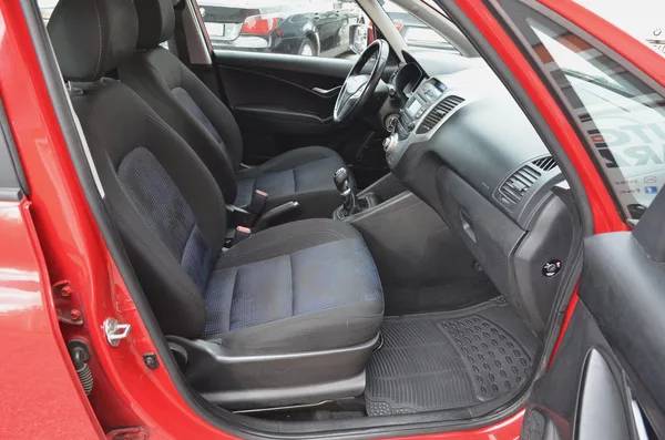 Hyundai ix20 1.4i 66kW / ČR / 1.MAJITEL - foto 11