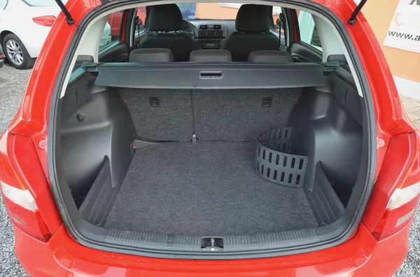 Škoda Fabia 1.2 TSi 63kW AMBITION / ALU - foto 12