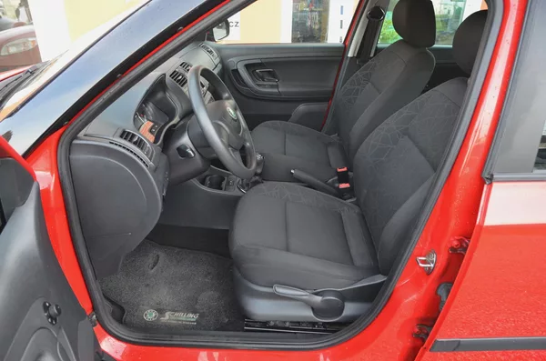 Škoda Fabia 1.2 TSi 63kW AMBITION / ALU - foto 19