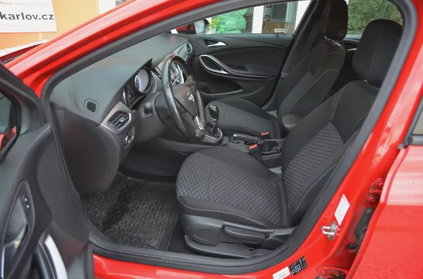 Opel Astra 1.0T 77kW Enjoy / ČR /61.900km - foto 15