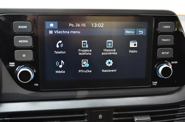 Hyundai i20 1.2i 62kW / ČR / 8.000km - foto 32