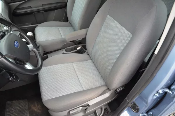 Ford C-MAX 1.6 TDCi 66kW AUT. KLIMA/TAŽNÉ - foto 12