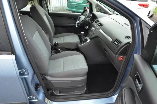 Ford C-MAX 1.6 TDCi 66kW AUT. KLIMA/TAŽNÉ - foto 7
