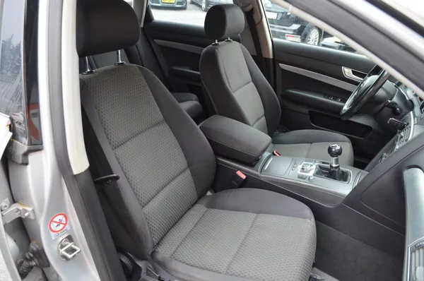 Audi A6 2.4i V6 130kW / STK 05/2026 - foto 13