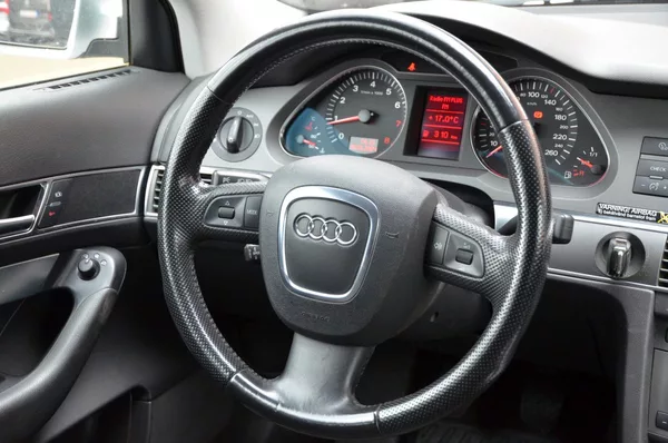 Audi A6 2.4i V6 130kW / STK 05/2026 - foto 19