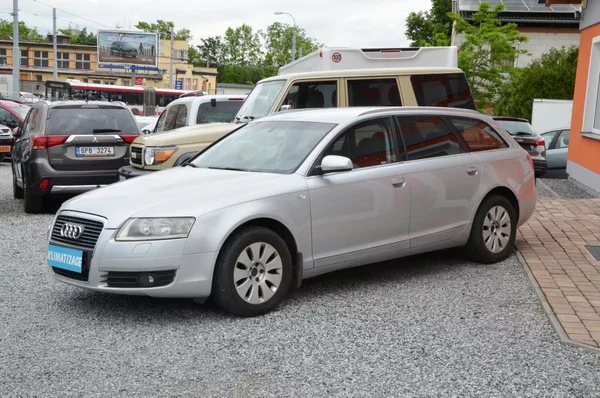 Audi A6 2.4i V6 130kW / STK 05/2026 - foto 3