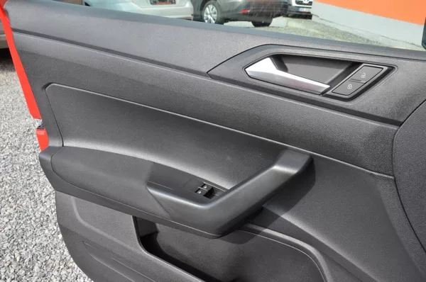 Volkswagen Polo 1.0 MPi / 1.MAJ. / KLIMATIZACE - foto 15