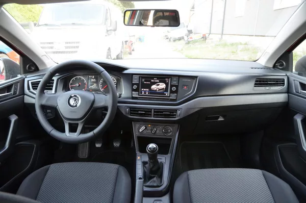 Volkswagen Polo 1.0 MPi / 1.MAJ. / KLIMATIZACE - foto 16