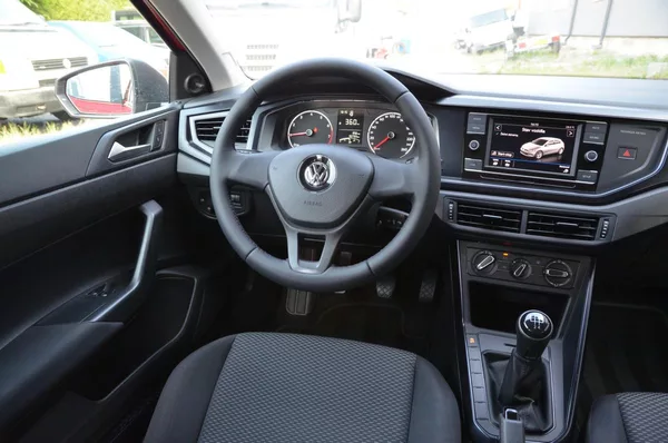 Volkswagen Polo 1.0 MPi / 1.MAJ. / KLIMATIZACE - foto 17