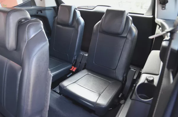 Peugeot 5008 1.6 HDi 80kW AT / 7 MÍST - foto 10