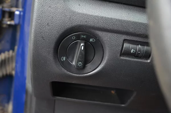 Škoda Fabia 1.2i 44kW ACTIVE KLIMATIZACE - foto 14