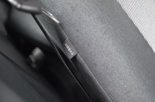 Škoda Fabia 1.2i 44kW ACTIVE KLIMATIZACE - foto 18