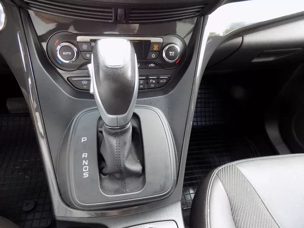 Ford Kuga 2.0TDCi/Individual/AWD/AT/ - foto 34