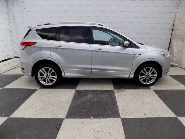 Ford Kuga 2.0TDCi/Individual/AWD/AT/ - foto 6