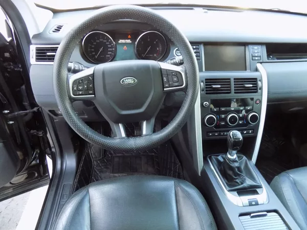 Land Rover Discovery Sport 2.0TD4/AWD/7.Míst/PANO/LED/ - foto 24