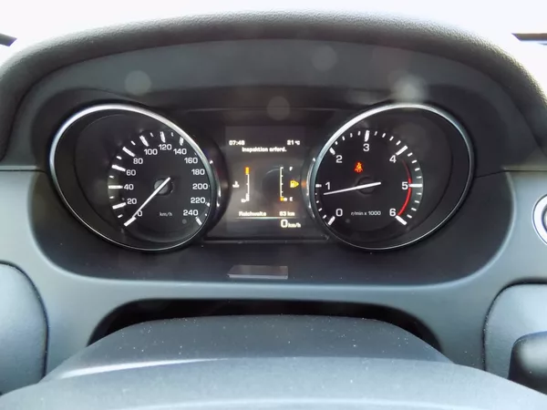 Land Rover Discovery Sport 2.0TD4/AWD/7.Míst/PANO/LED/ - foto 30