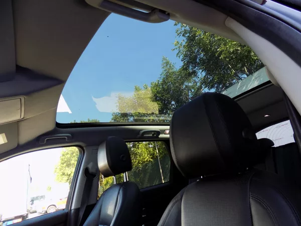 Land Rover Discovery Sport 2.0TD4/AWD/7.Míst/PANO/LED/ - foto 36