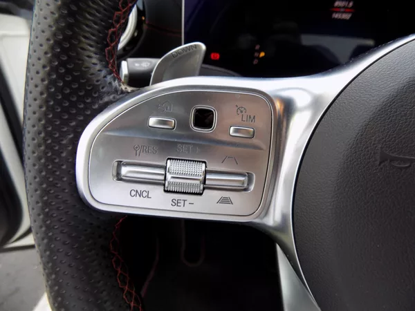 Mercedes-Benz Třídy E 53AMG/4-Matic/1.Maj.ČR/Led/ - foto 27