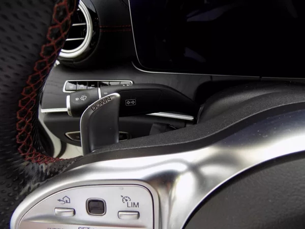 Mercedes-Benz Třídy E 53AMG/4-Matic/1.Maj.ČR/Led/ - foto 28