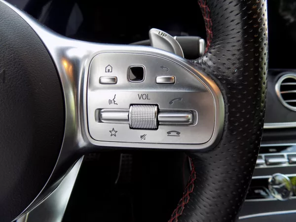 Mercedes-Benz Třídy E 53AMG/4-Matic/1.Maj.ČR/Led/ - foto 29