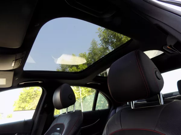Mercedes-Benz Třídy E 53AMG/4-Matic/1.Maj.ČR/Led/ - foto 44