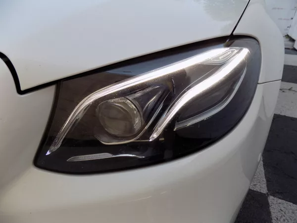 Mercedes-Benz Třídy E 53AMG/4-Matic/1.Maj.ČR/Led/ - foto 48